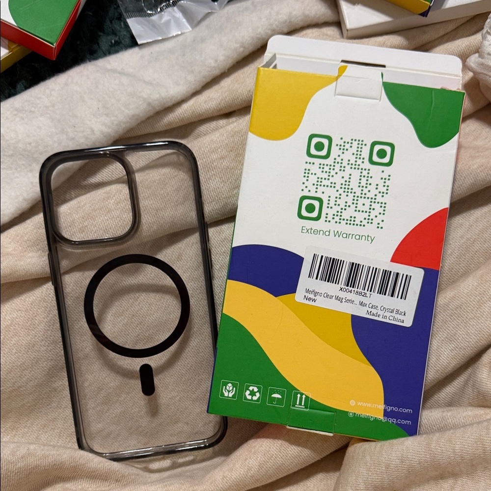 Clear MagSafe Case - Black Apple iPhone 15/16 Pro Max